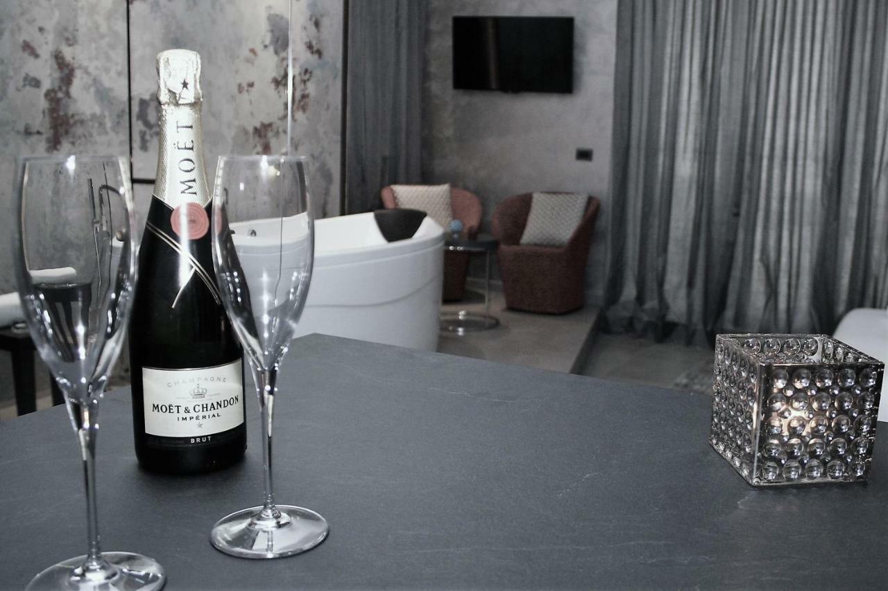 Suite28 Brindisi Ngoại thất bức ảnh